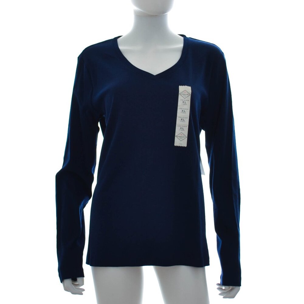 NWT St. John's Bay American Navy Long Sleeve Vneck Tshirt